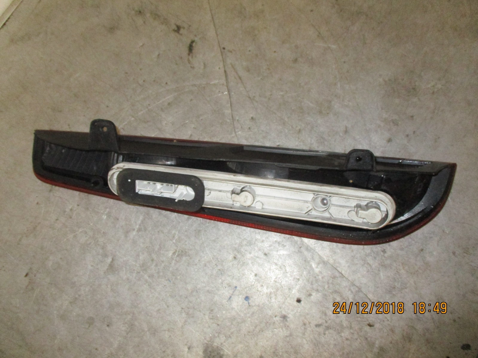 FORD FOCUS MK2 OSR DRIVER SIDE REAR LIGHT TAIL LIGHT