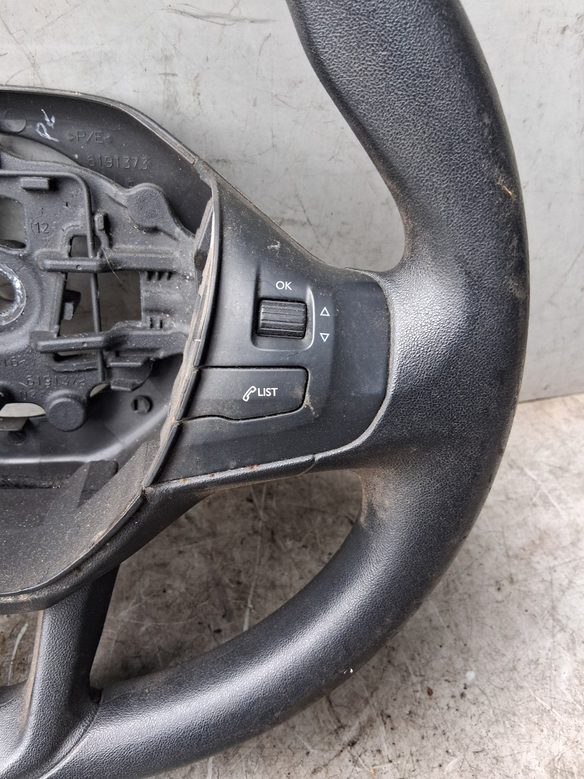 2012 PEUGEOT 208 MULTIFUNCTIONAL STEERING WHEEL BLACK 96750123ZD
