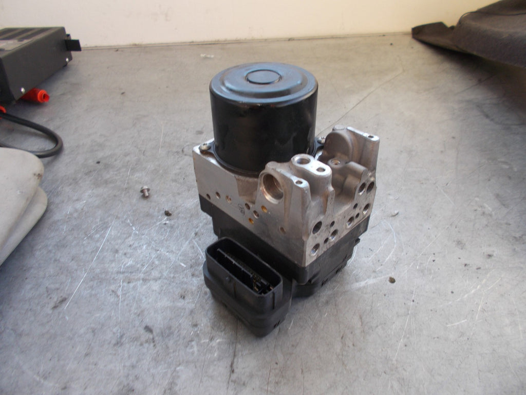 LEXUS IS XE20 (MK2) 2005-2013 ABS PUMP BRAKE PUMP 44540-53060 `89541-53020