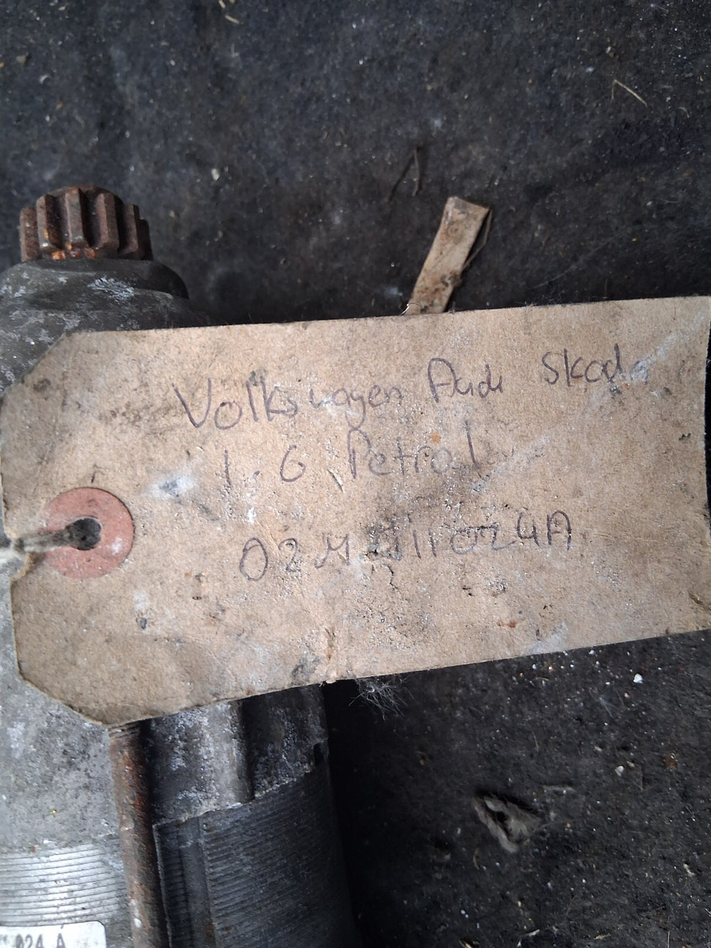 AUDI A3 8P MK2 1.6 PETROL STARTER MOTOR 02M911024A