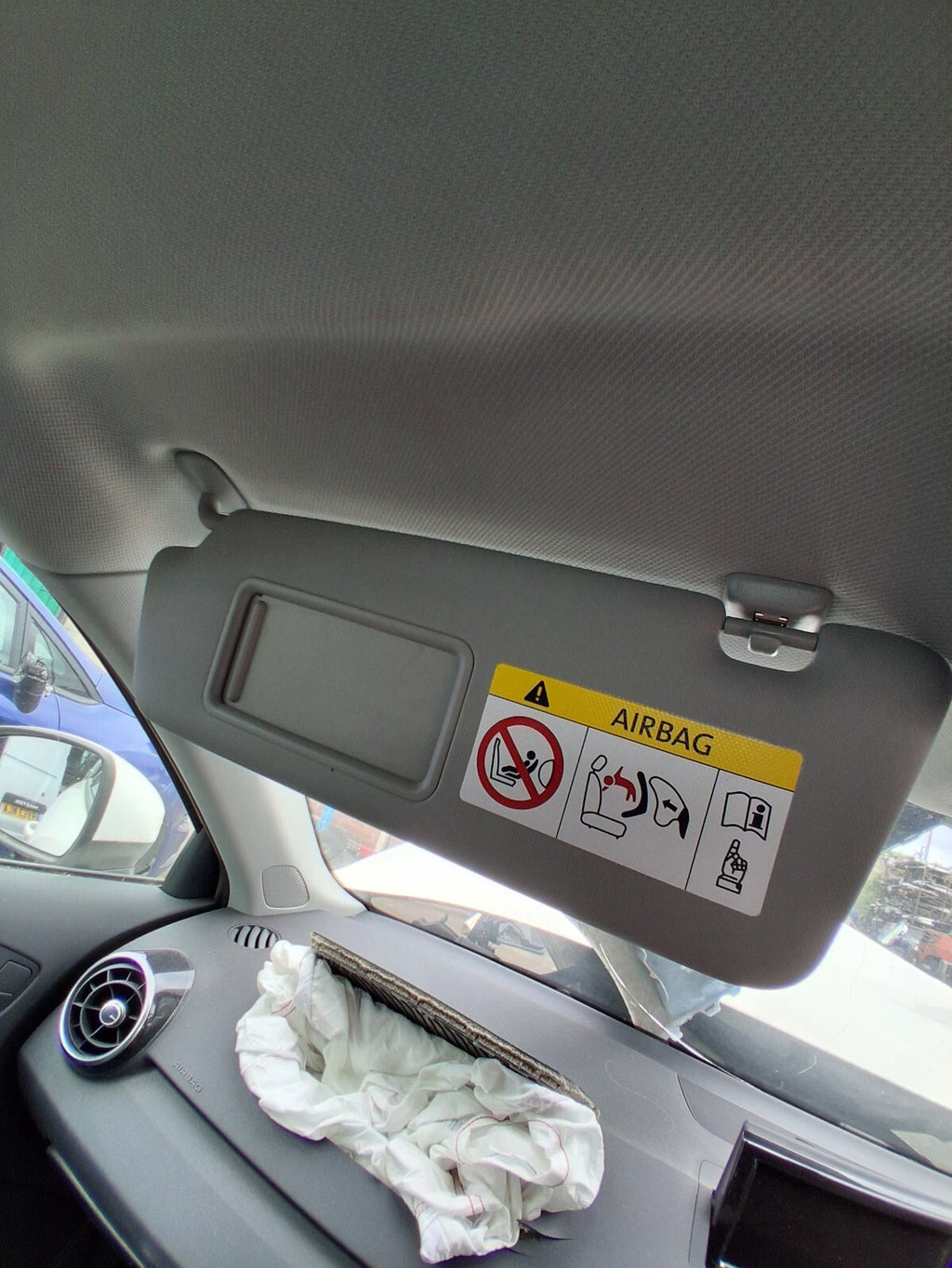2018 AUDI A1 8X HATCHBACK NSF PASSENGER SIDE FRONT LEFT SUNVISOR