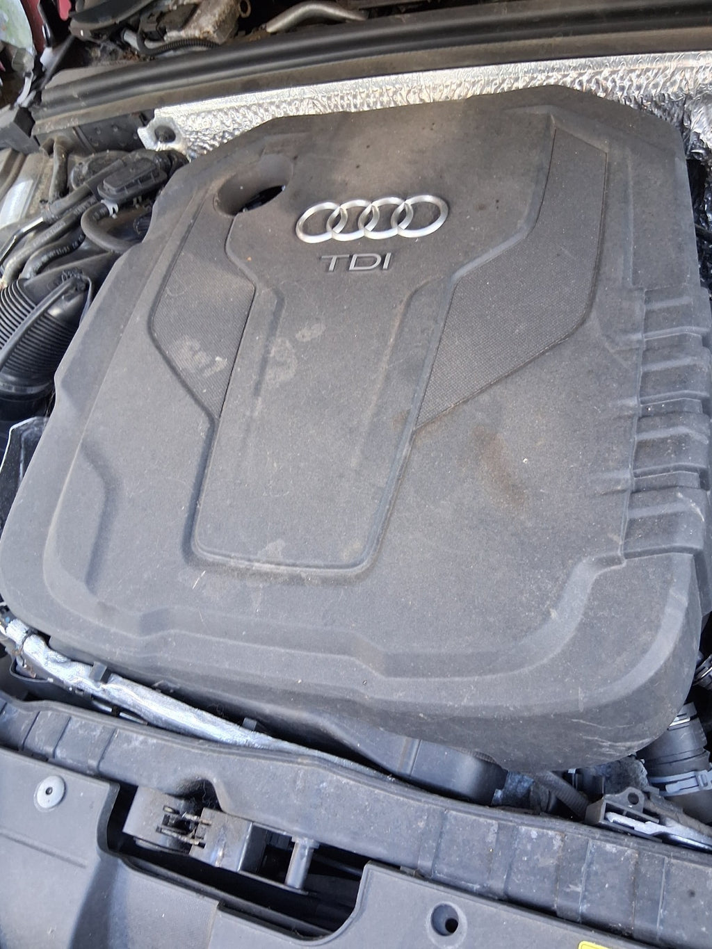 2015 AUDI A5 HATCHBACK 2.0 DIESEL ENGINE COVER LID TOP