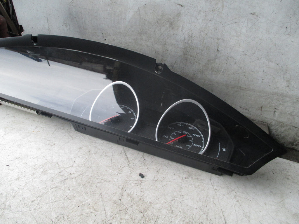 MG 6 2011 1.8 PETROL SPEEDO SPEEDOMETER CLOCKS INSTRUMENT CLUSTER 30043345