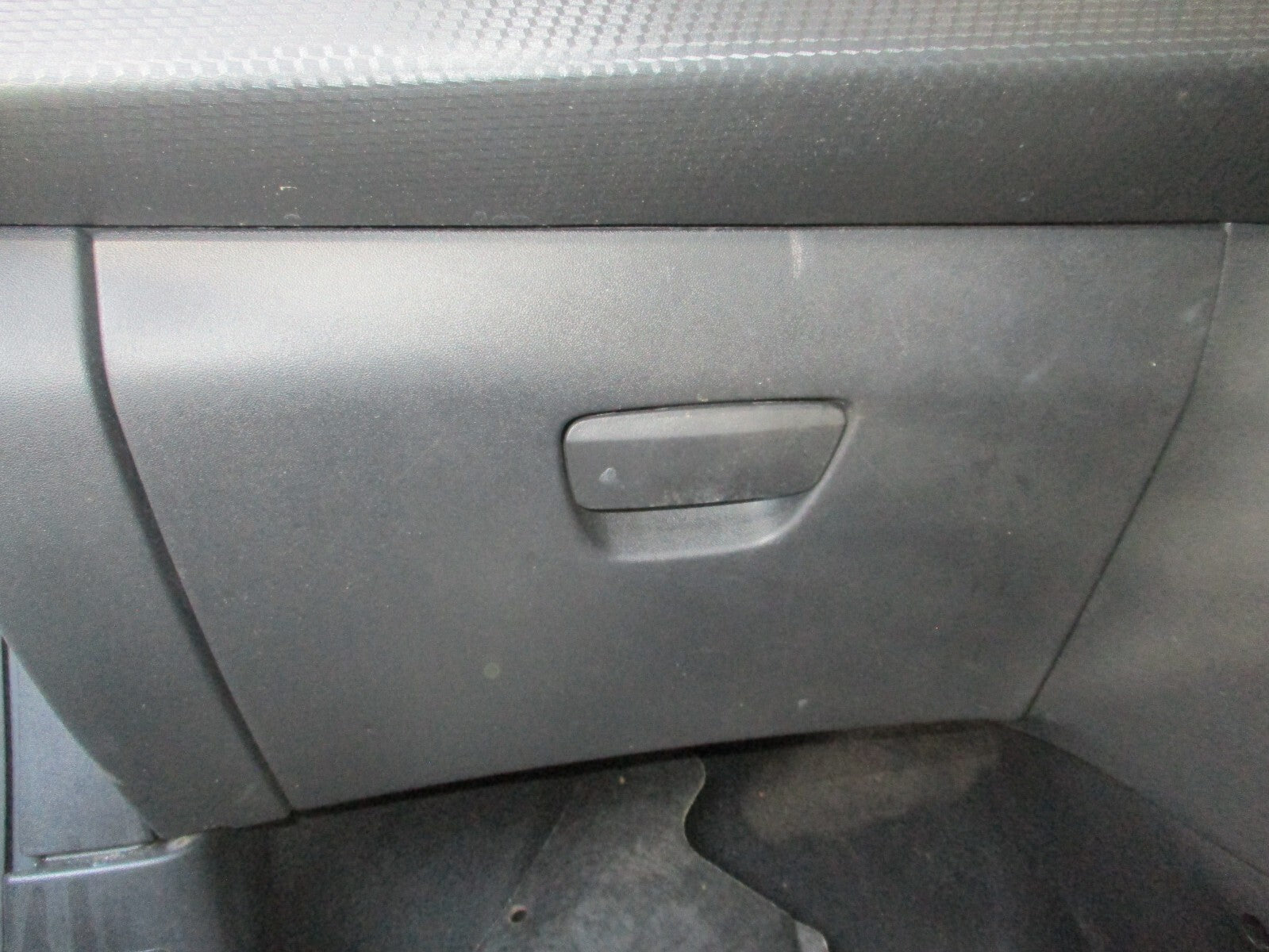 PEUGEOT 208 2017 5 DOOR NS PASSENGER SIDE STORAGE COMPARTMENT GLOVEBOX