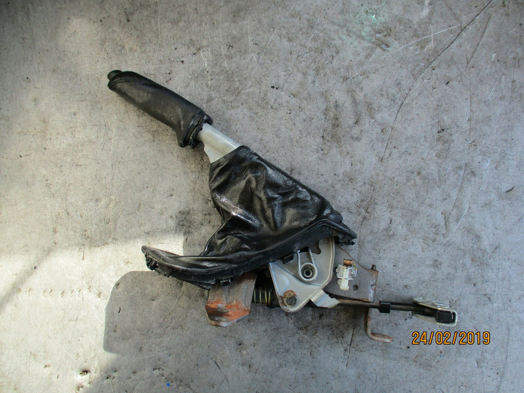 BMW 1 SERIES F20 HANDBRAKE LEVER HANDLE PARKING BRAKE 34406799102