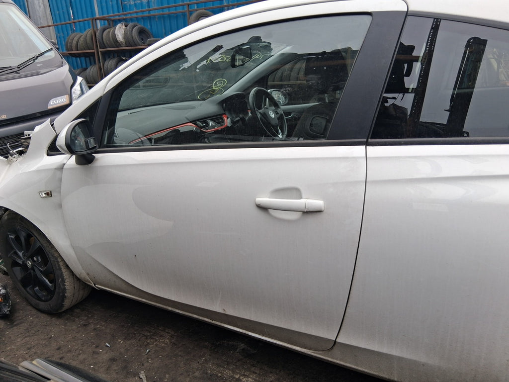 2019 VAUXHALL CORSA E 3 DOOR NS DRIVER SIDE BARE DOOR OLYMPIC WHITE Z40R