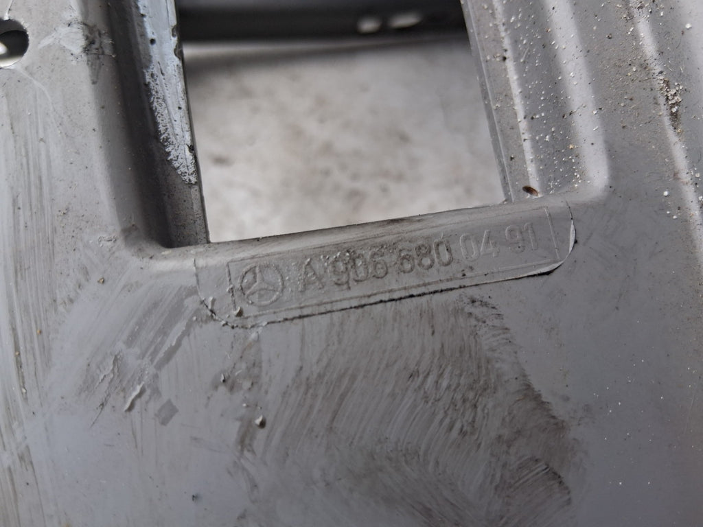 2016 MERCEDES SPRINTER W906 GLOVEBOX STORAGE COMPARTMENT OUTER FRAME A9066800491
