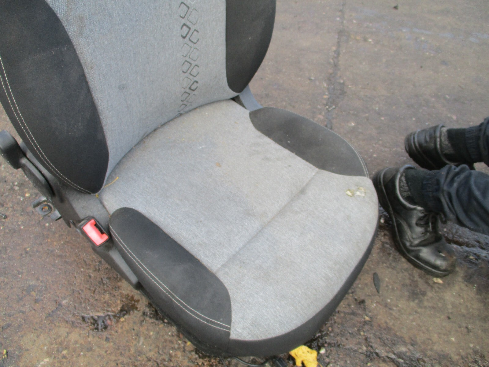 2019 FIAT PANDA MK3 NSF PASSENGER SIDE FRONT COMPLETE SEAT FABRIC
