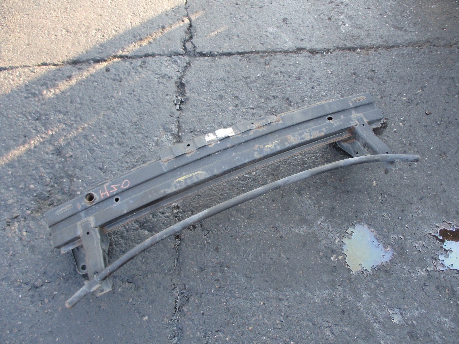 HYUNDAI I40 MK1 2012 FRONT BUMPER CRASH REINFORCEMENT IMPACT BAR