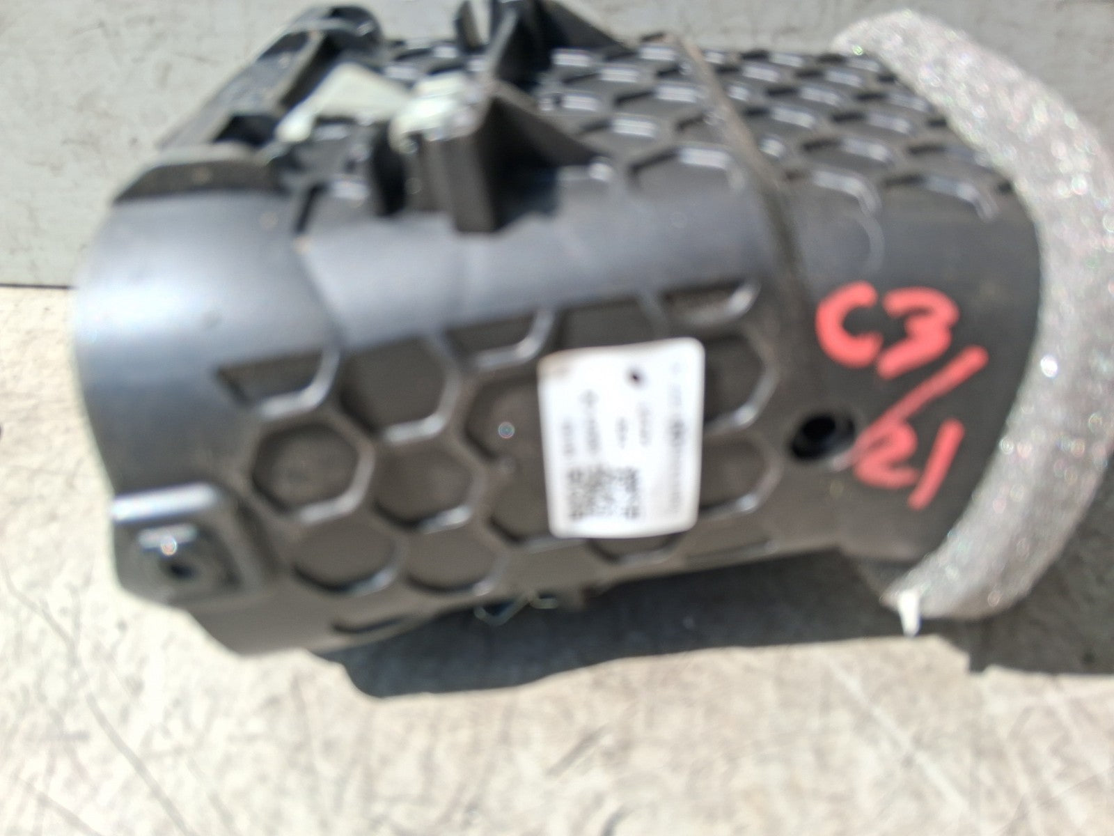 2021 CITROEN C3 MK3 NSF PASSENGER SIDE FRONT LEFT AIR VENT 98162208ZD