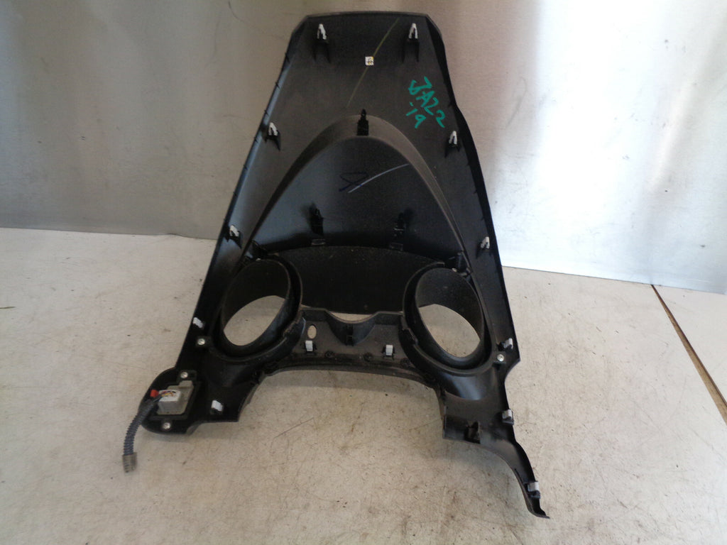 HONDA JAZZ MK3 2015 CENTE DASH SPEEDOMETER SURROUND 77200 TF0 00