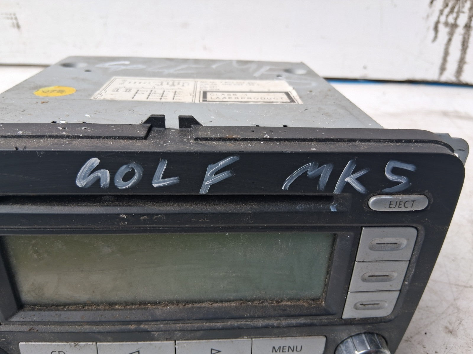 2007 VW VOLKSWAGEN GOLF MK5 RADIO CD PLAYER STEREO HEAD UNIT 1K0035186T
