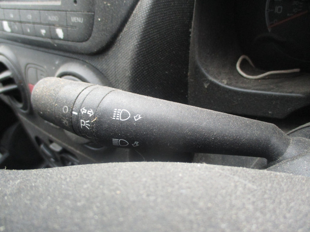 FIAT FIORINO BIPPER 2011 WIPER INDICATOR STALK SWITCH SQUIB