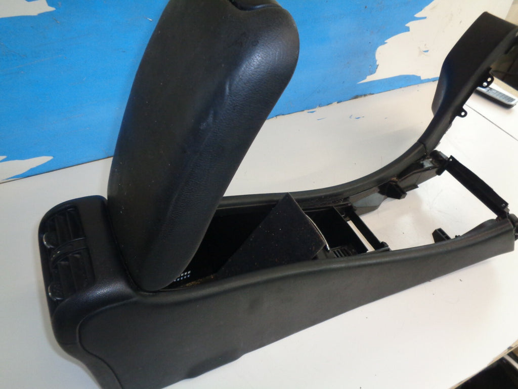 MERCEDES BENZ C-CLASS CL203 COUPE 2006 CENTRE CONSOLE & ARMREST