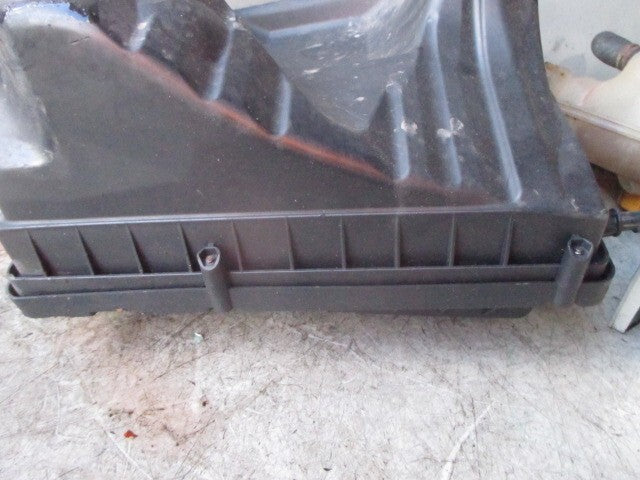 2009 VAUXHALL ASTRA AIR FILTER BOX 4614485947