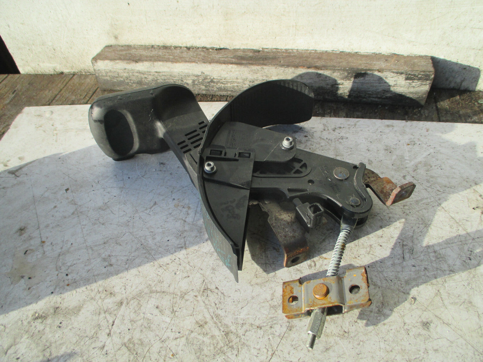 FIAT PANDA 2016 MK3 MANUAL PARKING HANDBRAKE HANDLE LEVER 07355973060