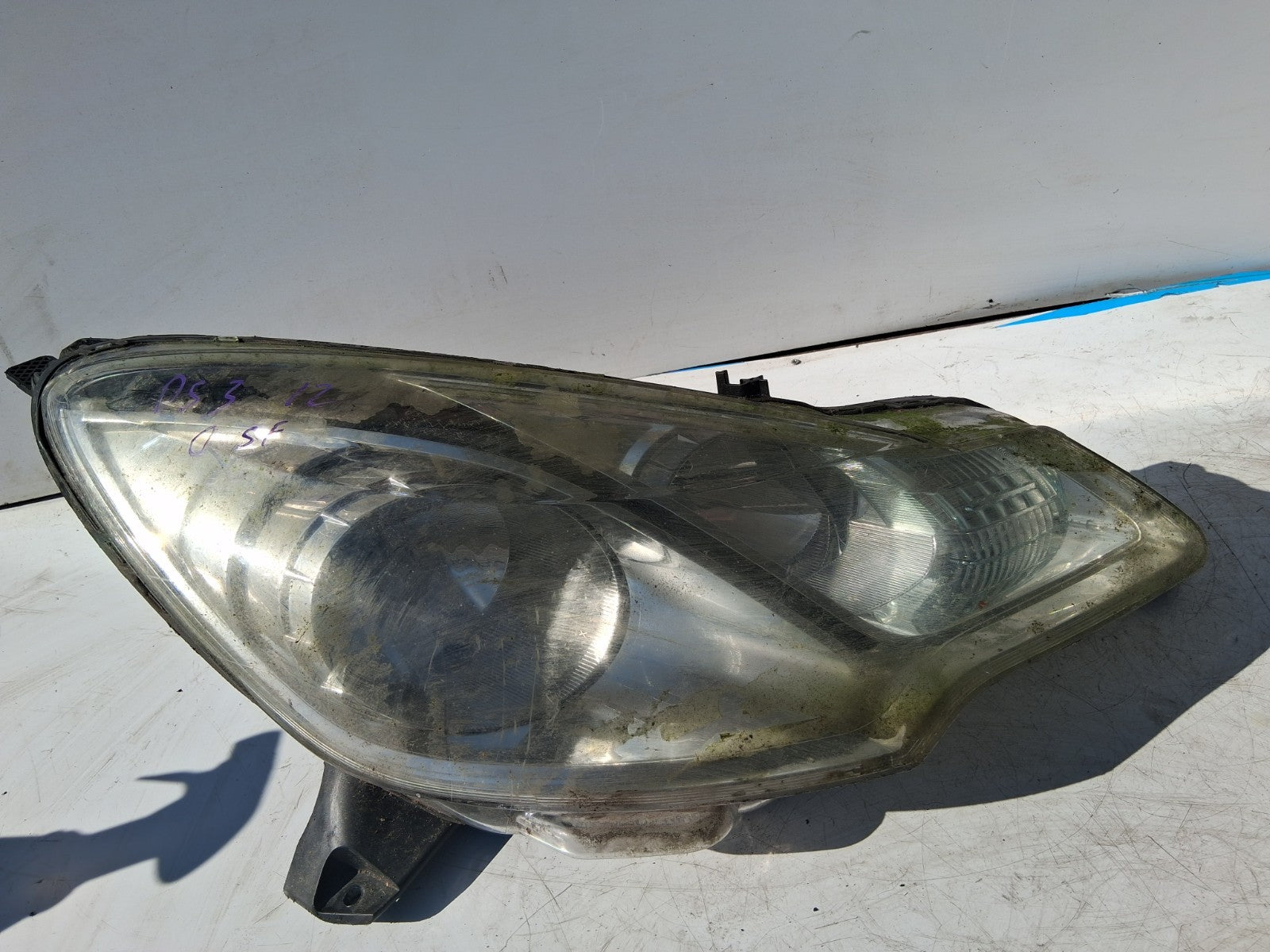 2012 CITROEN DS3 OSF OFF RIGHT DRIVER SIDE FRONT HEADLIGHT/ LAMP 9673814380