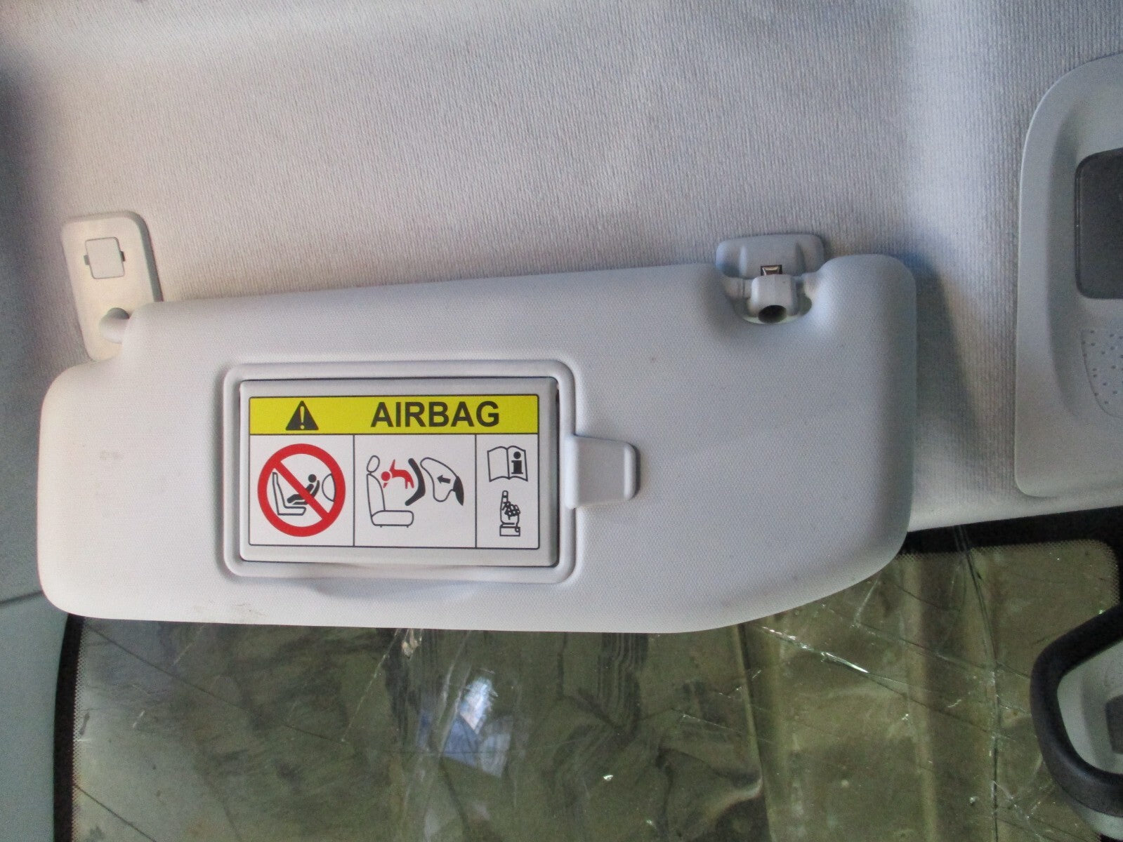 PEUGEOT 208 2017 NS PASSENGER SIDE FRONT INTERIOR SUN VISOR