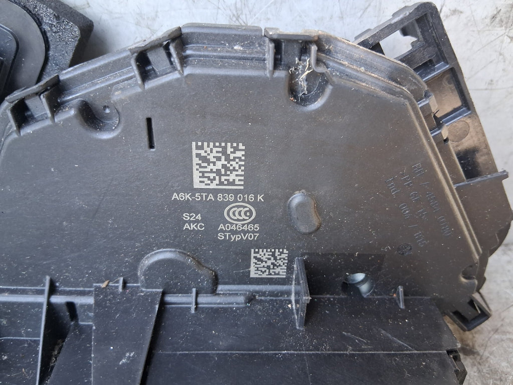 VW VOLKSWAGEN GOLF MK7 OSR DRIVER SIDE REAR DOOR LOCK MECHANISM 45840180