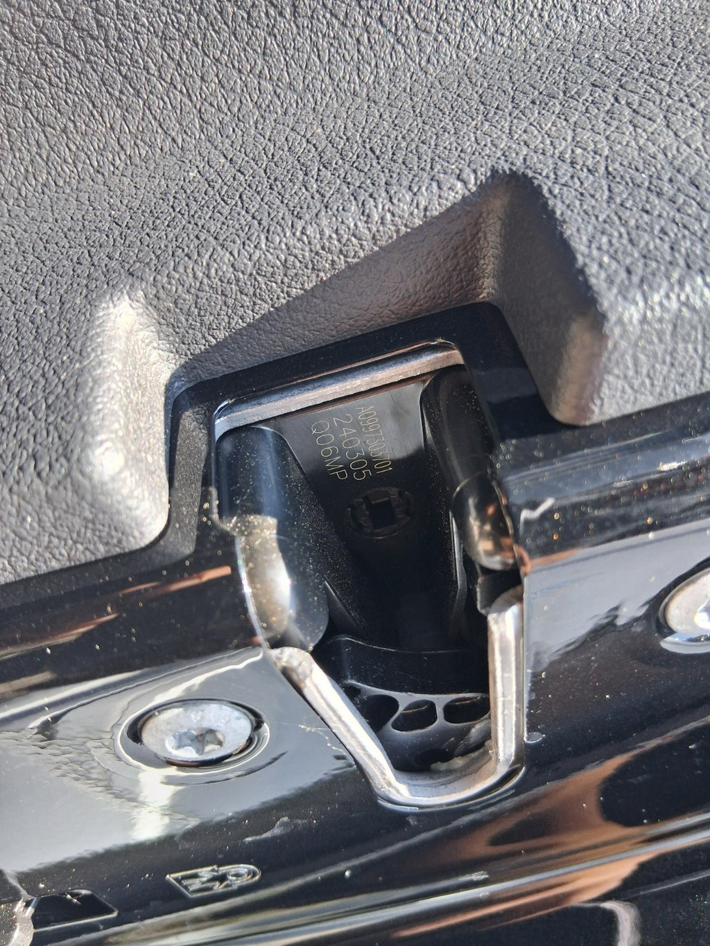 2023 MERCEDES BENZ A CLASS AMG W177 HATCH OSR DRIVER REAR DOOR LOCK MECHANISM