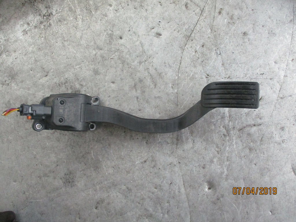 CITROEN DS3 2016 ELECTRIC ACCELERATOR THROTTLE PEDAL 9671434080