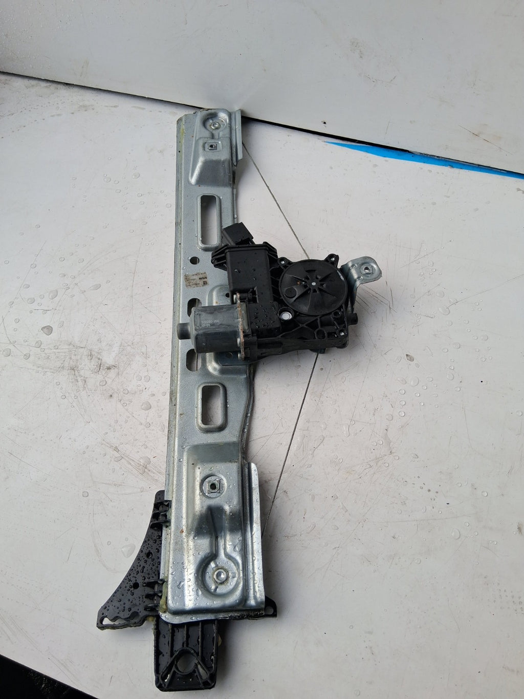 2017 VAUXHALL C ZAFIRA RIGH NEAR DRIVER SIDE WINDOW REGULATOR 915352101