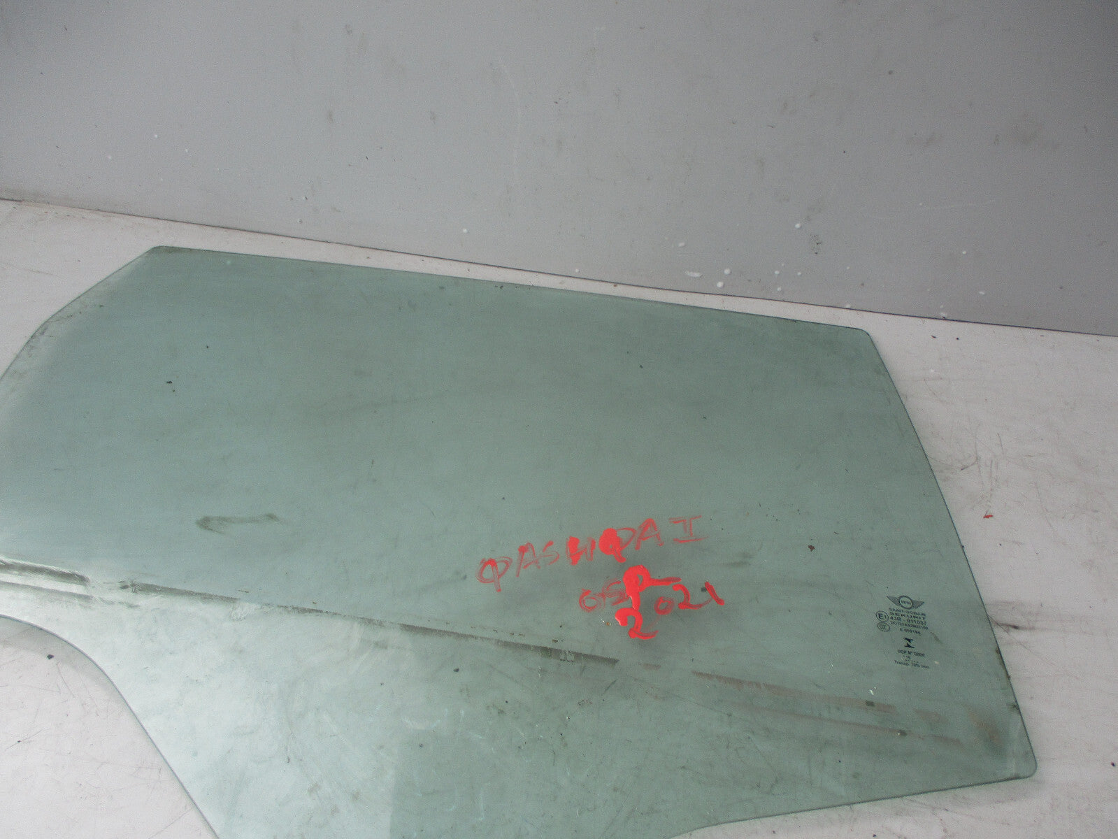 NISSAN QASHQAI 2021 OSR DRIVER SIDE REAR WINDOW GLASS