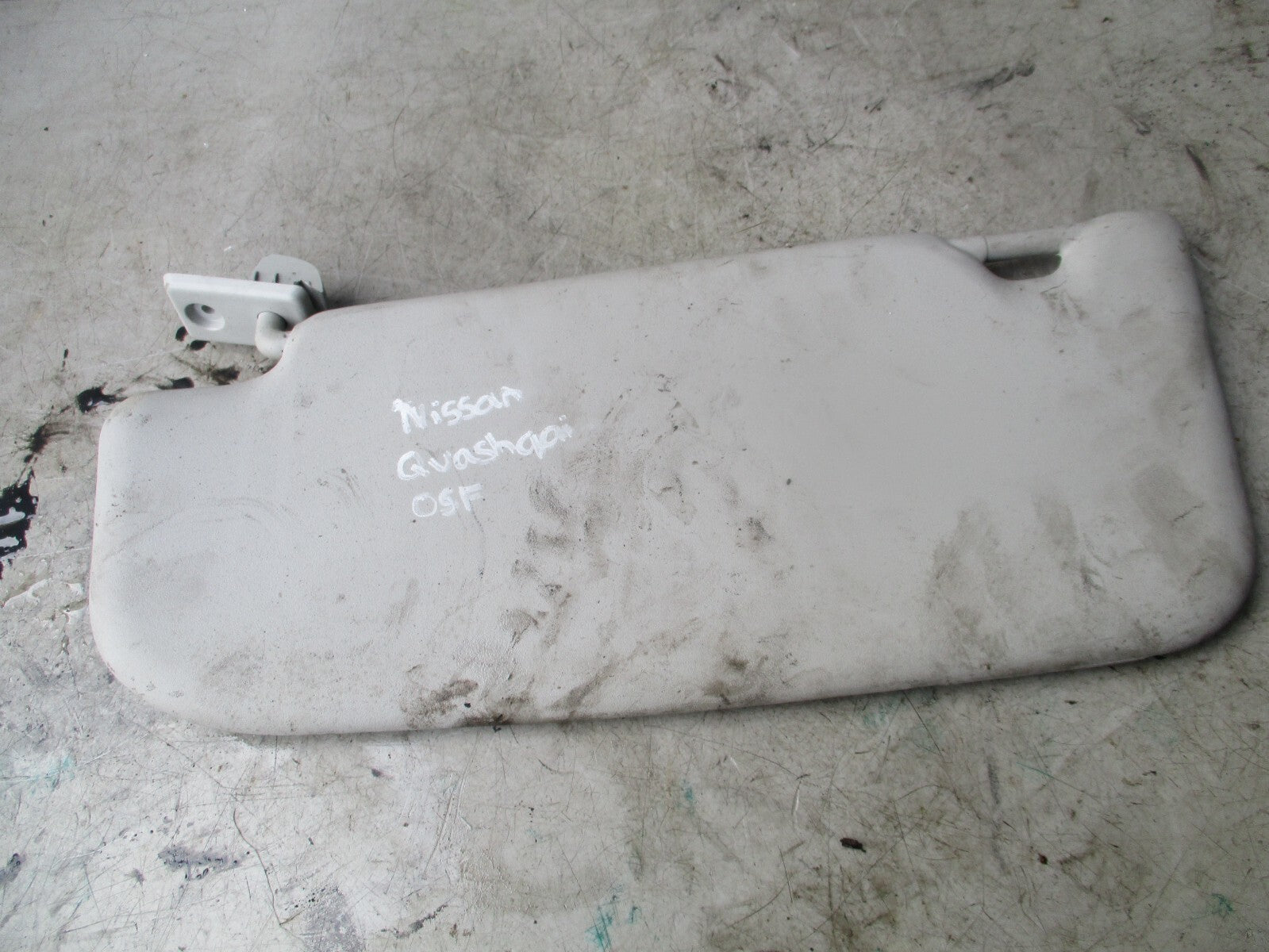 2020 NISSAN QASHQAI J11 MK2 OSF DRIVER SIDE FRONT SUN VISOR SHADE
