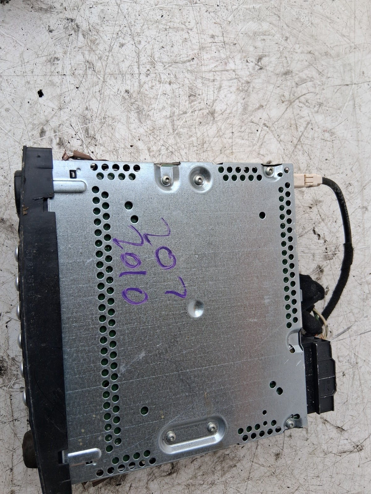 2010 PEUGEOT 207 STEREO CD PLAYER RADIO HEAD UNIT 96662669XT