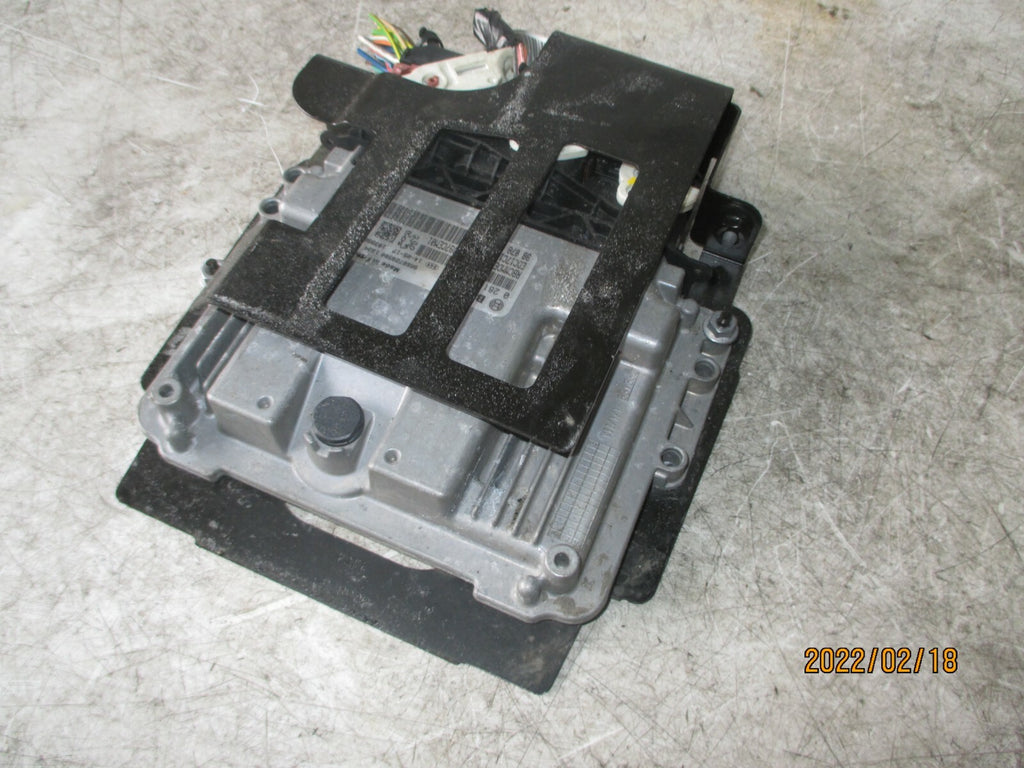 PEUGEOT PARTNER 2014 1.6 DIESEL ENGINE CONTROL MODULE ECU 9807885980