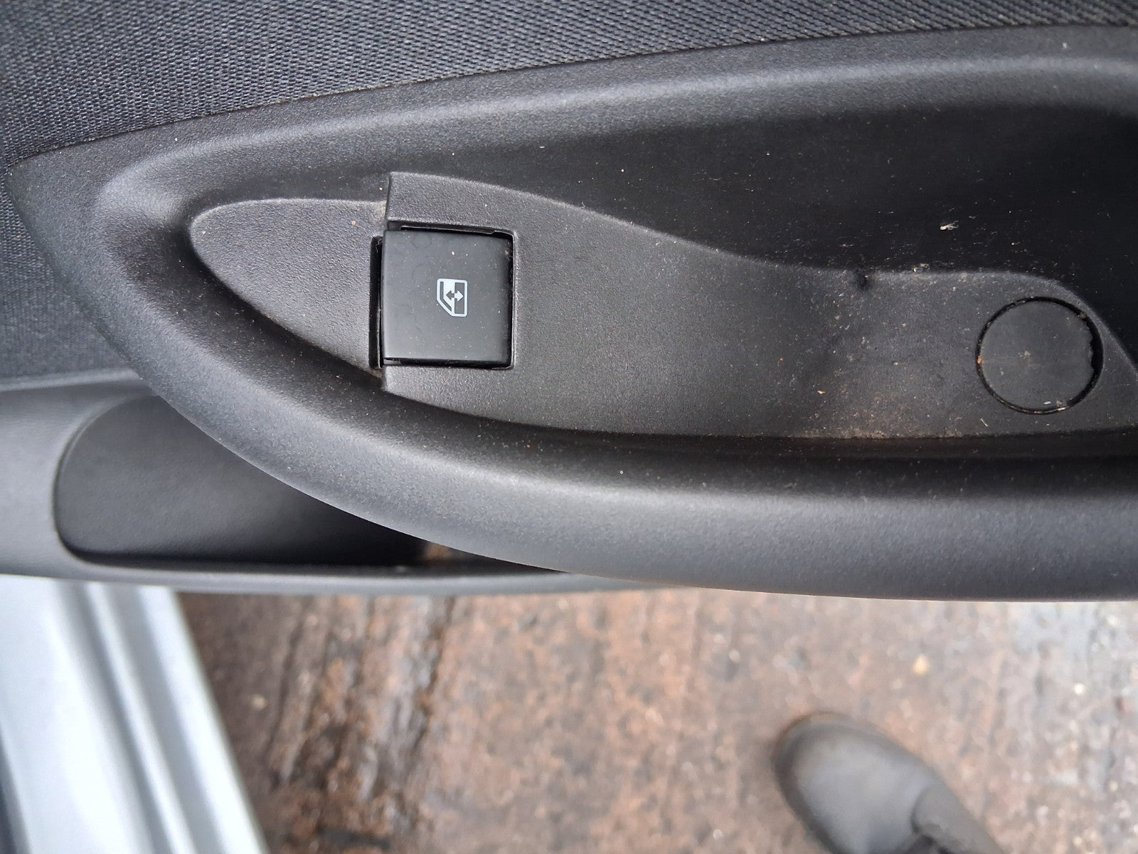 2019 VAUXHALL ASTRA K OSR DRIVER SIDE REAR RIGHT WINDOW CONTROL SWITCH