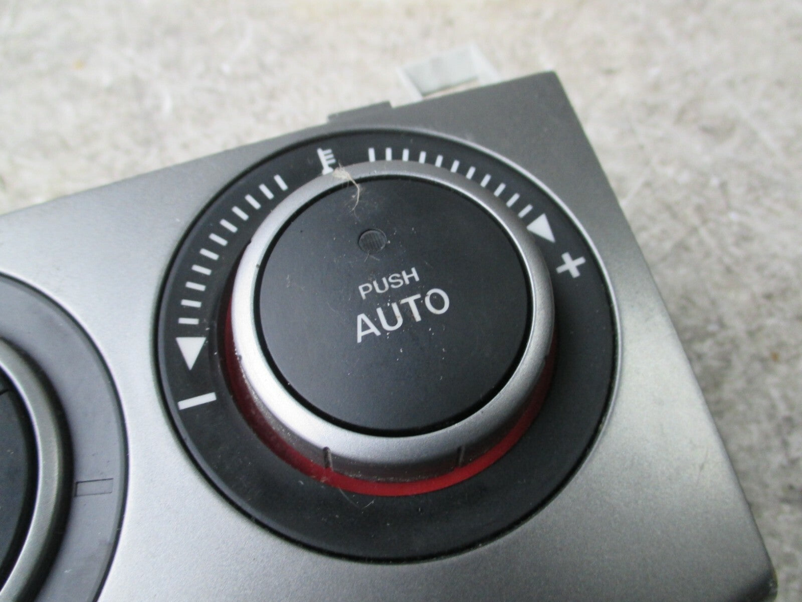MAZDA 3 2007 MK1 HEATER CONTROL PANEL K1900BS3N