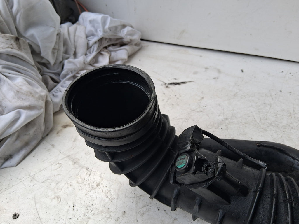 2007 MERCEDES BENZ VITO AIR INTAKE HOSE PIPE A6460100382