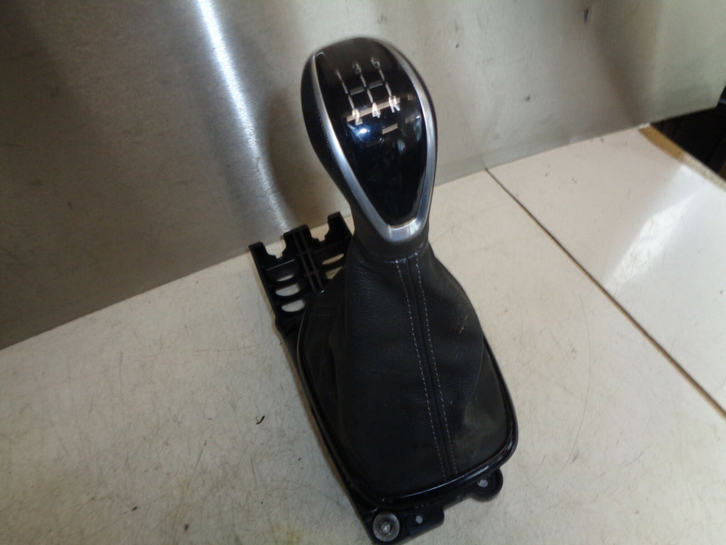 VAUXHALL VIVA 2018 1.0 PETROL MANUAL 5 SPEED GEARSTICK GEARSHIFTER 25194109