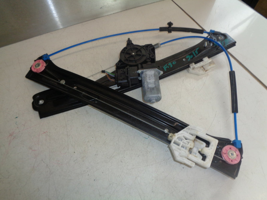 BMW 3 SERIES F30 2015 NSF PASSENGER SIDE FRONT WINDOW MOTOR REGULATOR 7259823