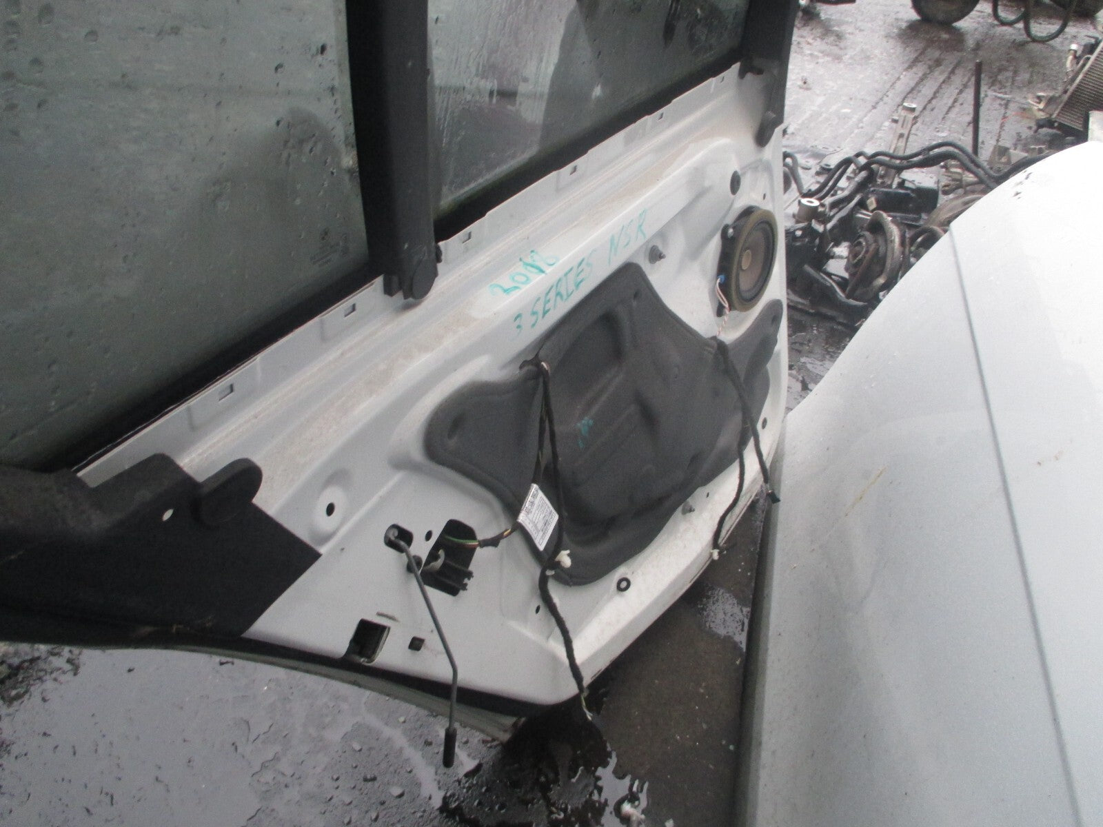 BMW 3 SERIES F30 2018 NSR PASSENGER SIDE REAR COMPLETE DOOR ALPINE WHITE