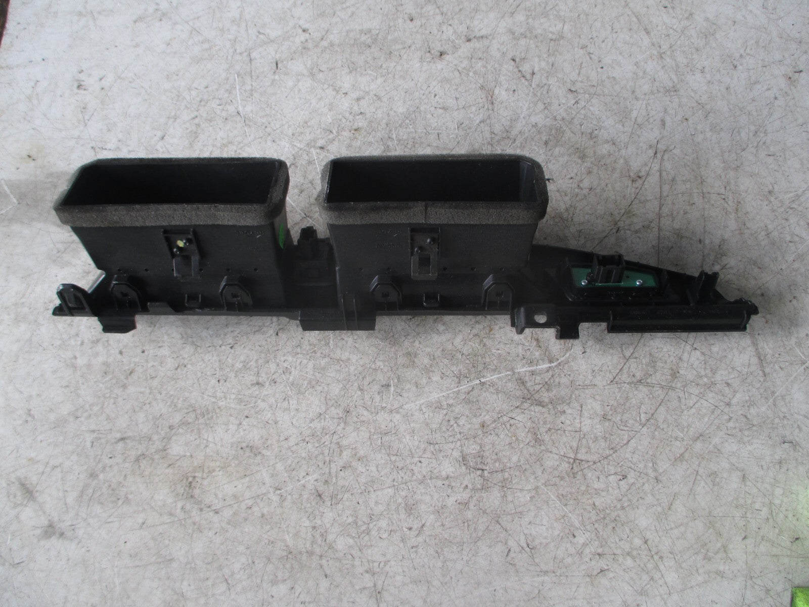 NISSAN MICRA MK5 K14 2019 DASHBOARD AIR VENT FACIA PANEL 687505FA2A