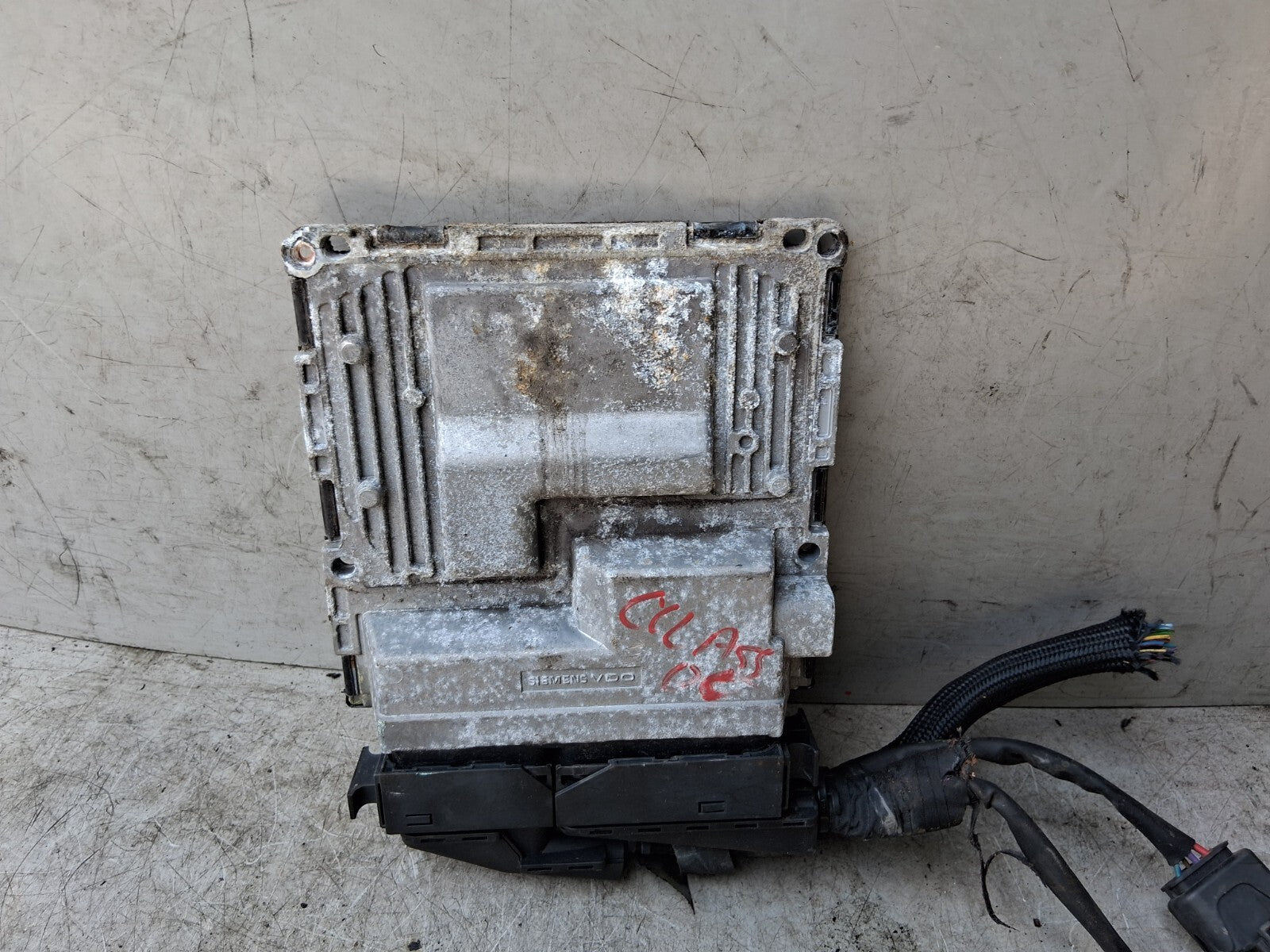 MERCEDES BENZ C CLASS W203 2006 ECU ENGINE CONTROL UNIT A2711502779