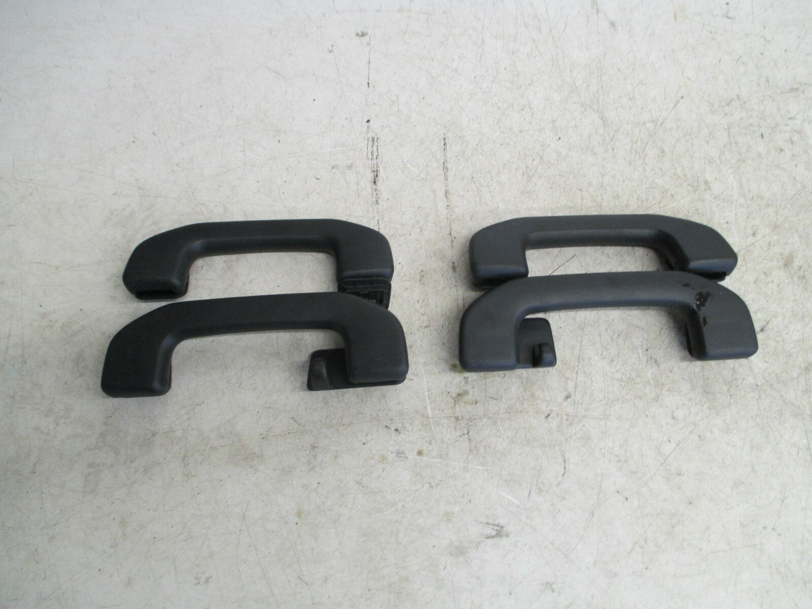 MERCEDES BENZ GLA 2018 X156 INTERIOR ROOD GRAB HANDLE MATT BLACK