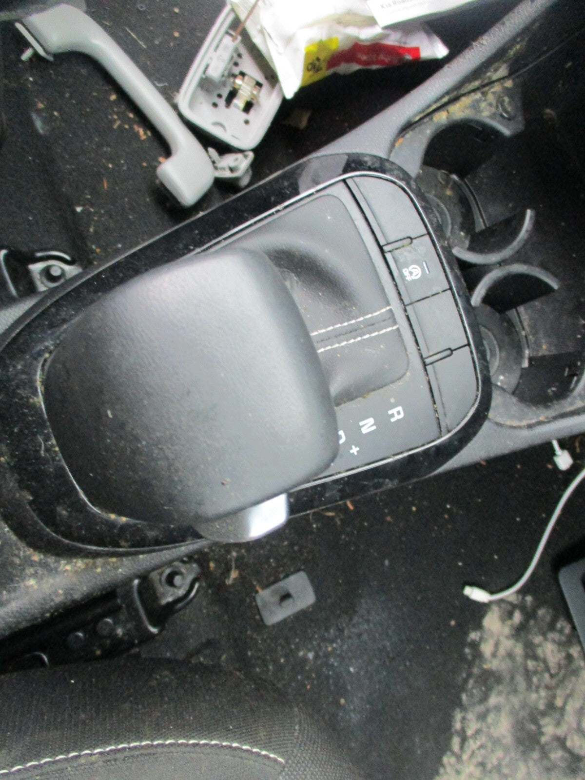 KIA PICANTO MK3 2023 AUTO AUTOMATIC GEARSTICK GEARSHIFTER