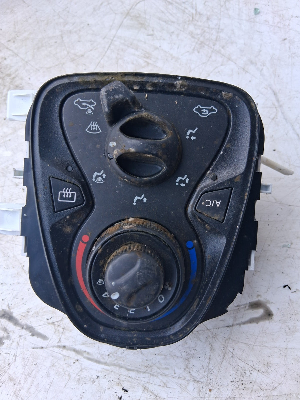 2016 PEUGEOT 108 MK2 AC HEATER CLIMATE CONTROL SWITCH PANEL 55900YV030