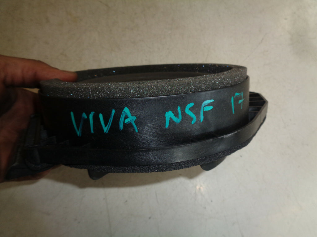 VAUXHALL VIVA 2017 NS PASSENGER SIDE FRONT DOOR SPEAKER 94524918