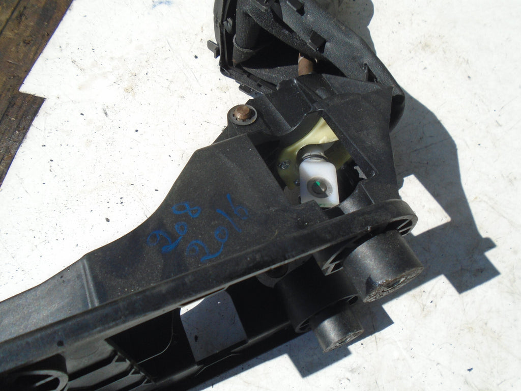 PEUGEOT 208 2016 5 SPEED MANUAL GEARSTICK GEARSHIFTER 9808161480