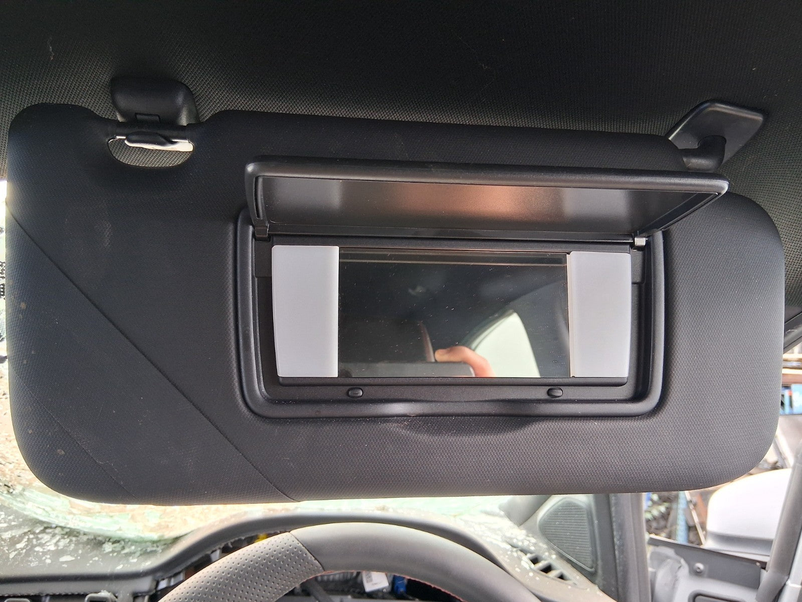 2024 FORD PUMA ST LINE OSF DRIVER SIDE FRONT RIGHT SUN VISOR SHADE