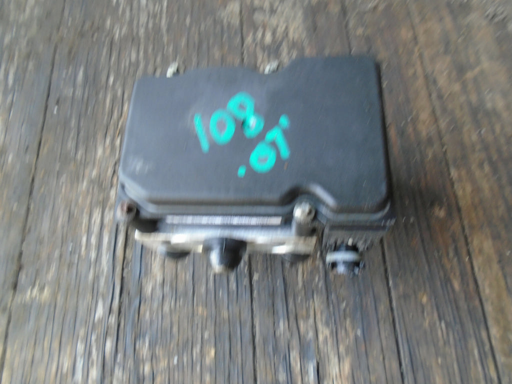 PEUGEOT 107 2007 1.0 PETROL ABS PUMP & MODULE 445100H010