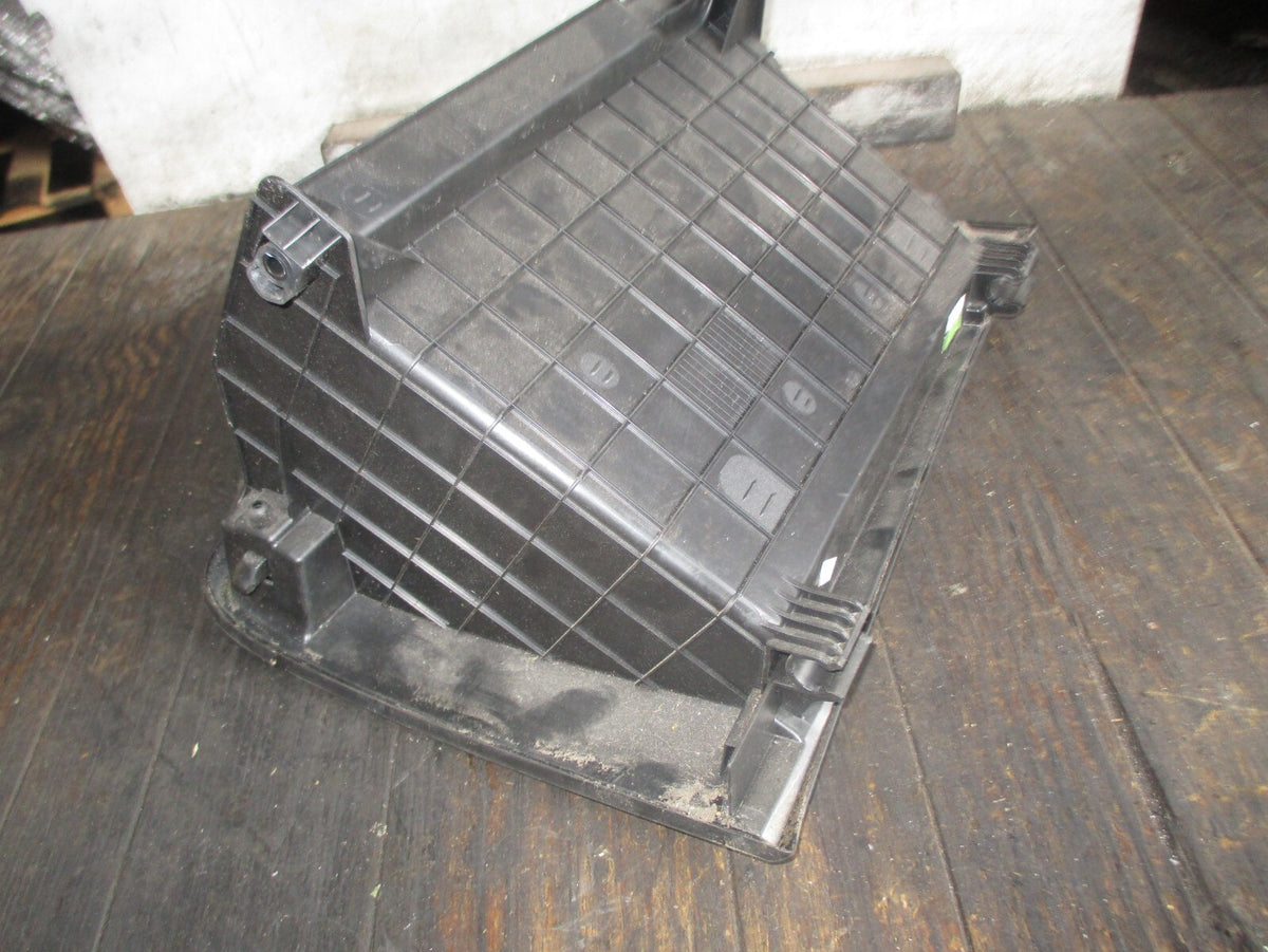 SUZUKI VITARA MK4 2018 PASSENGER SIDE GLOVEBOX