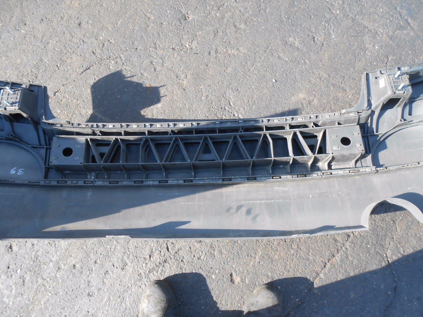 2000 - 2006 AUDI A4 8E REAR BACK BUMPER & PLASTIC SPLITTERLY9B BRILLIANT BLACK