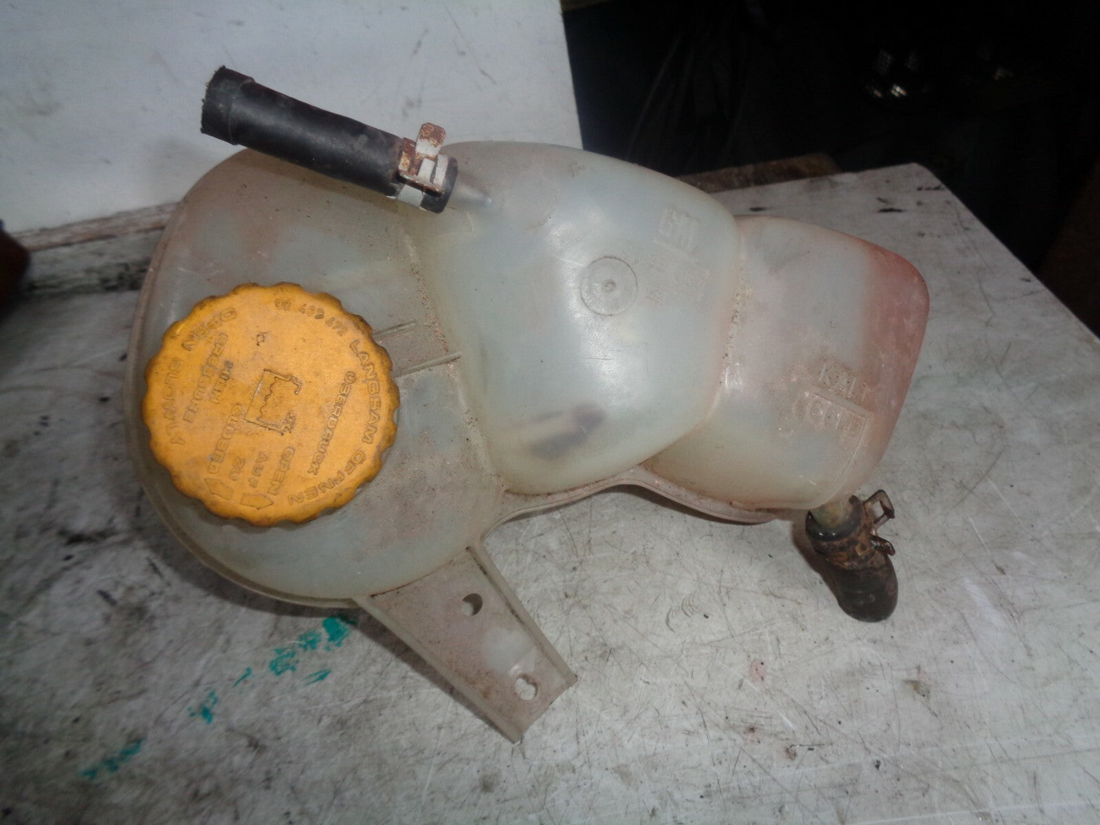 VAUXHALL ASTRA F MK3 COOLANT EXPANSION TANK