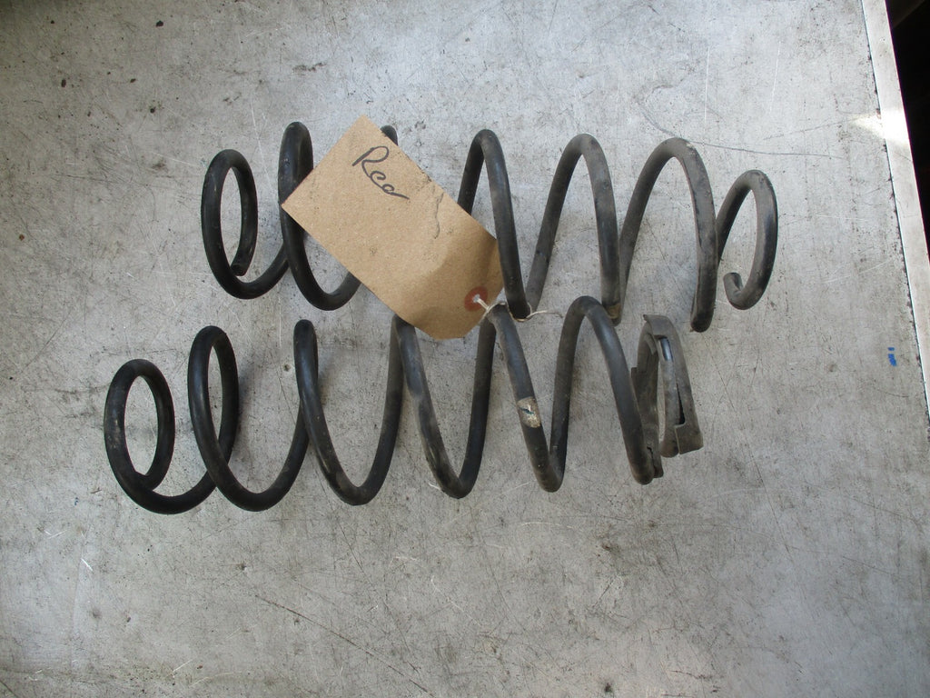 MITSUBISHI MIRAGE 2016 PAIR REAR SUSPENSION COIL SPRINGS