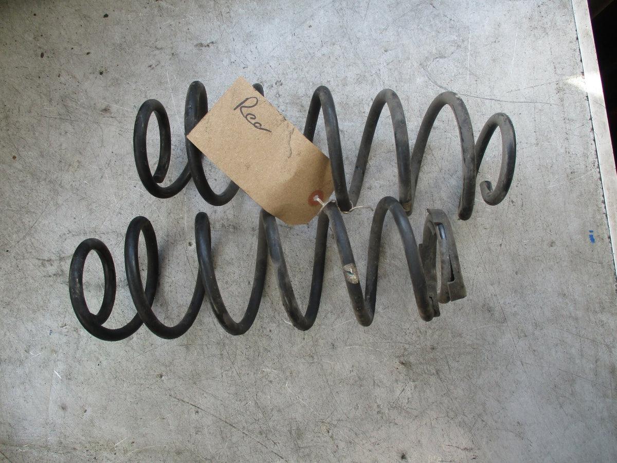 MITSUBISHI MIRAGE 2016 PAIR REAR SUSPENSION COIL SPRINGS